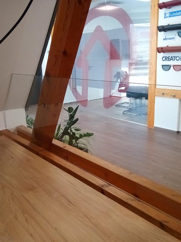 Áttetsző megoldások